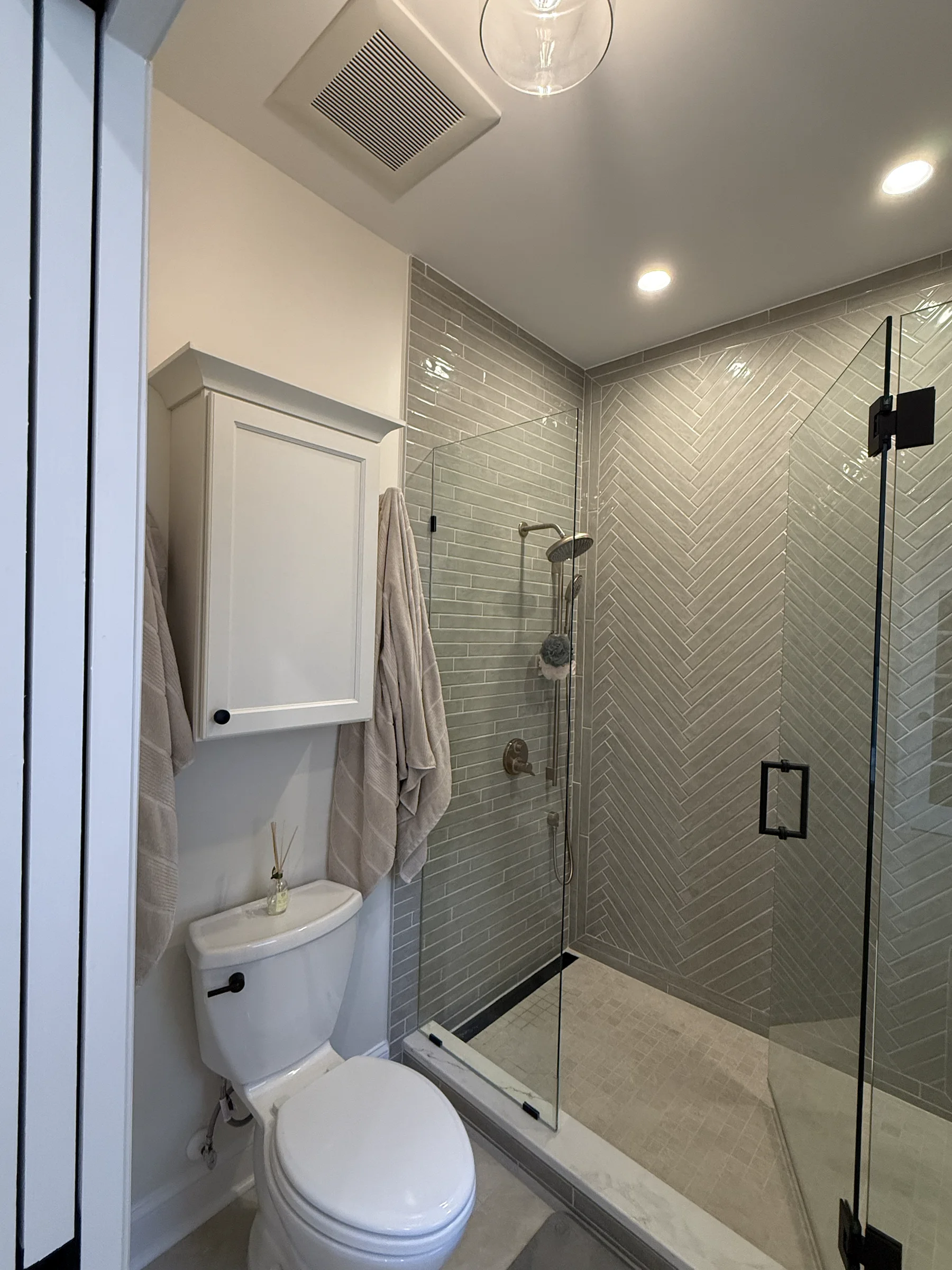Johnson Bath — Shower Entry, a Versatile Edge bathrooms project